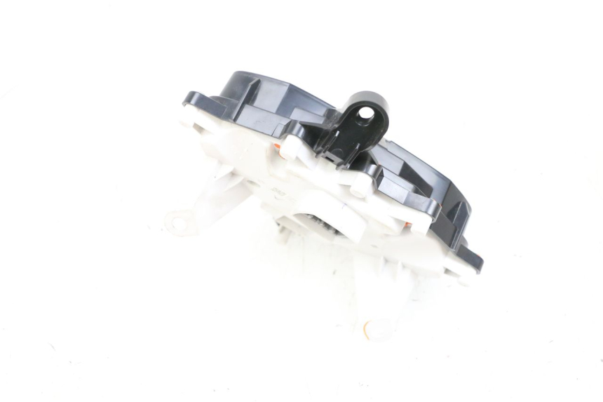 photo de TELLERSTAND YAMAHA NEO'S CORE 1 (2022 - 2026) - Andere kijkhoek