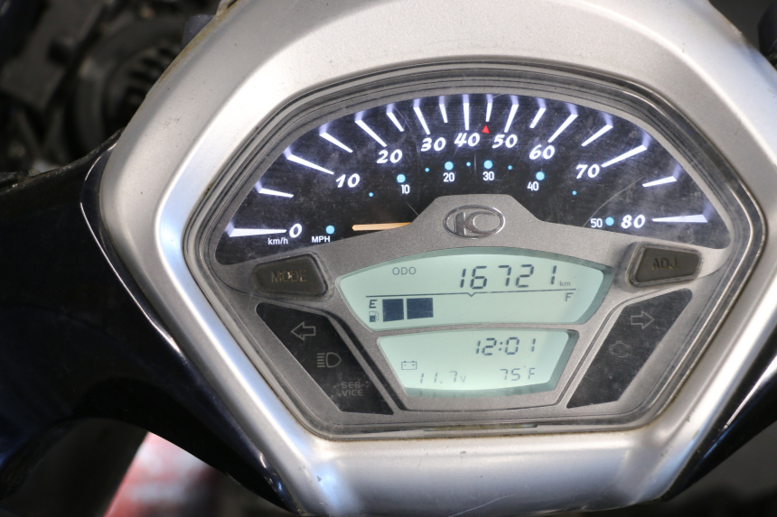 photo de TELLERSTAND KYMCO LIKE 4T 50 (2019 - 2025) - Zoom op gebruiksstaat