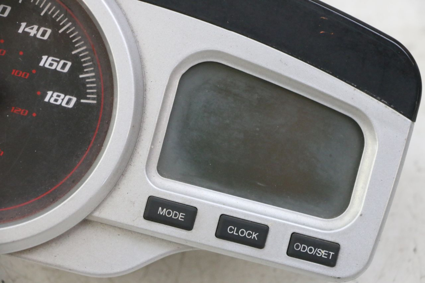 photo de TELLERSTAND GILERA NEXUS 125 (2009 - 2013) - Productaanzicht