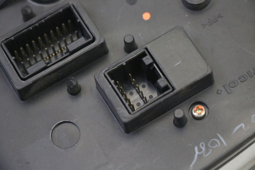 photo de TELLERSTAND GILERA NEXUS 125 (2009 - 2013) - Markeringen en referenties