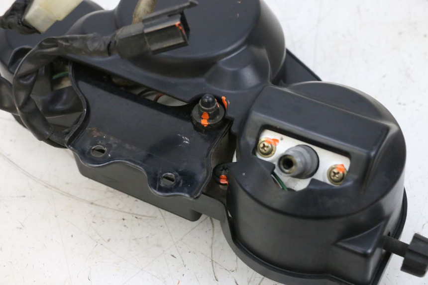 photo de TELLERSTAND HONDA NSR R 125 (1994 - 2003) - Overzicht