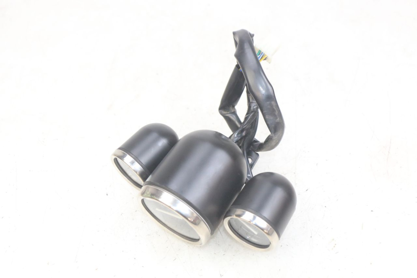 photo de TELLERSTANDMETER JM MOTORS OLDIES RS 4T 50 (2021 - 2024) - Kenmerkende details