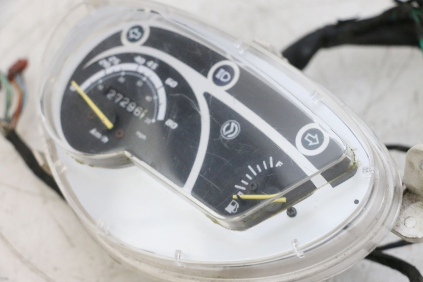 photo de TELLERSTAND SYM ORBIT 2 4T 50 (2008 - 2017) - Zoom op gebruiksstaat