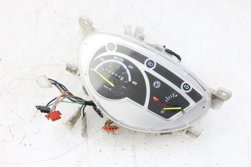 photo de TELLERSTAND SYM ORBIT 2 50 (2008 - 2014) - Markeringen en referenties