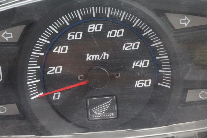 photo de TELLERSTAND HONDA PCX (JF28) 125 (2009 - 2011) - Zoom op gebruiksstaat