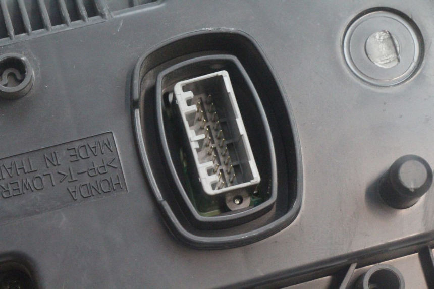 photo de TELLERSTAND HONDA PCX (JF28) 125 (2009 - 2011) - Markeringen en referenties