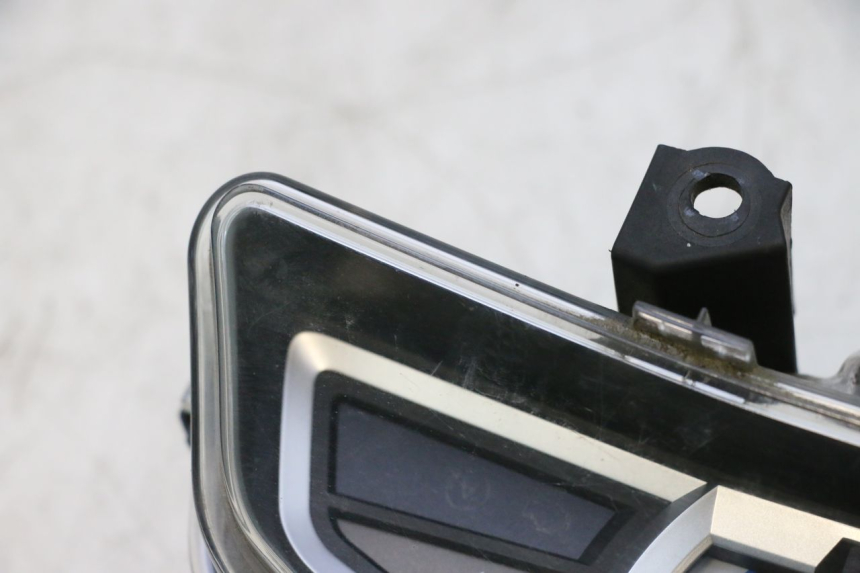photo de TELLERSTANDMETER HONDA PCX (JF57/JF64) 125 (2014 - 2018) - Overzicht