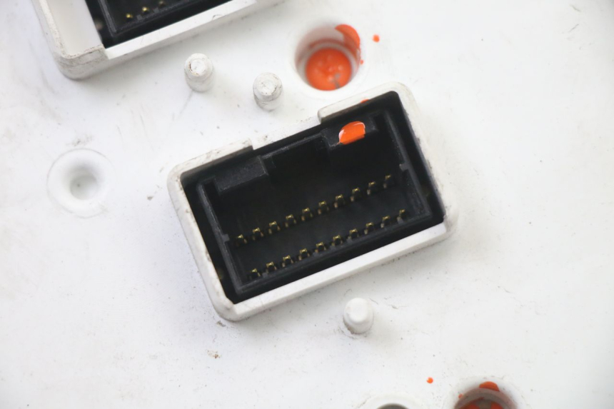 photo de TELLERSTAND PIAGGIO MP3 LT 400 (2007 - 2012) - Productaanzicht