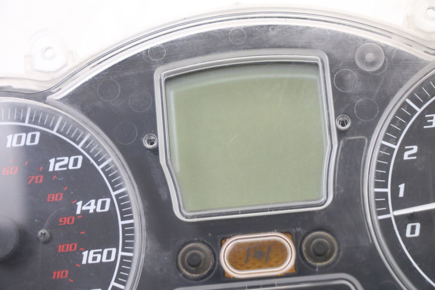 photo de TELLERSTAND PIAGGIO MP3 LT 400 (2007 - 2012) - Technische close-up