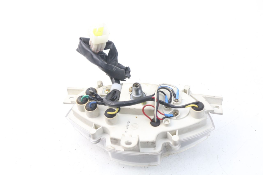 photo de TELLERSTAND KEEWAY PIXEL 50 (2008 - 2011) - Bevestigingspunten