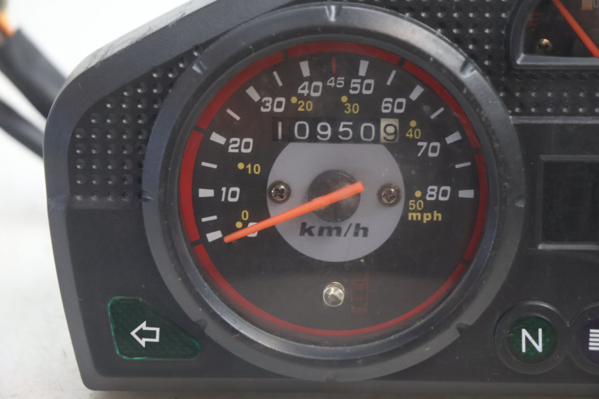 photo de TELER YAMASAKI ROADSTER 50 (2013 - 2018) - Detail van het onderdeel