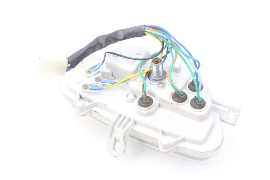 photo de TELLERSTAND TNT MOTOR ROMA 10' 4T 50 (2007 - 2018) - Bevestigingspunten