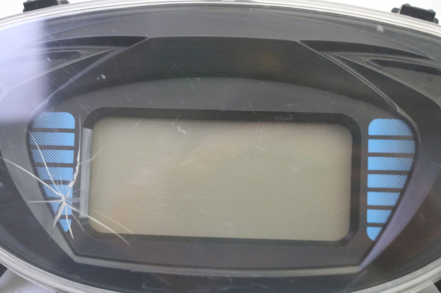 photo de TELLERSTAND JM MOTORS SANTANA EVO 50 (2024 - 2026) - Zoom op gebruiksstaat