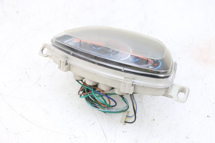 photo de TELLERSTAND JM MOTORS SANTANA 50 (2014 - 2023) - Markeringen en referenties