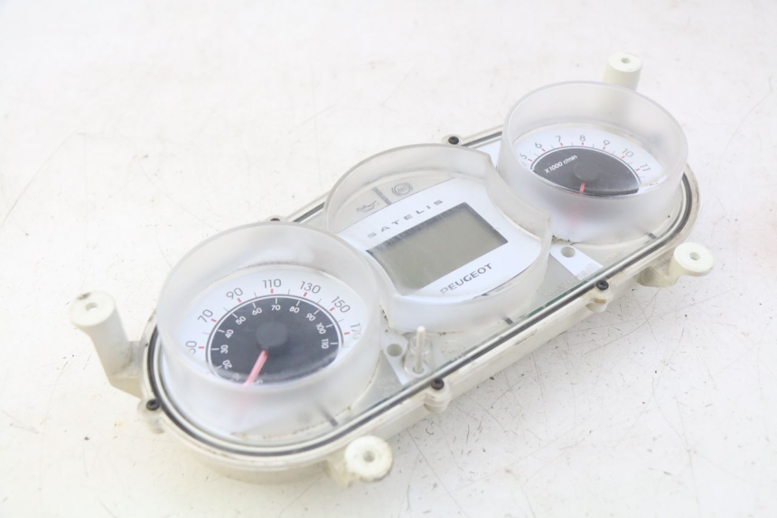 photo de TELLERSTAND PEUGEOT SATELIS COMPRESSOR K15 125 (2006 - 2009) - Andere kijkhoek