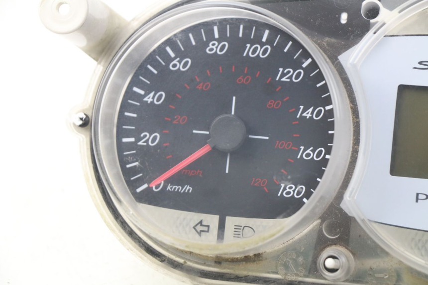 photo de TELLERSTANDMETER PEUGEOT SATELIS 300 (2012 - 2015) - Detailaanzicht