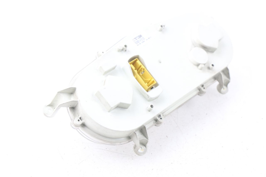 photo de TELLERSTAND PEUGEOT SATELIS 125 (2006 - 2009) - Markeringen en referenties