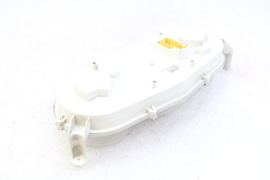 photo de TELLERSTAND PEUGEOT SATELIS 125 (2006 - 2009) - Bevestigingspunten