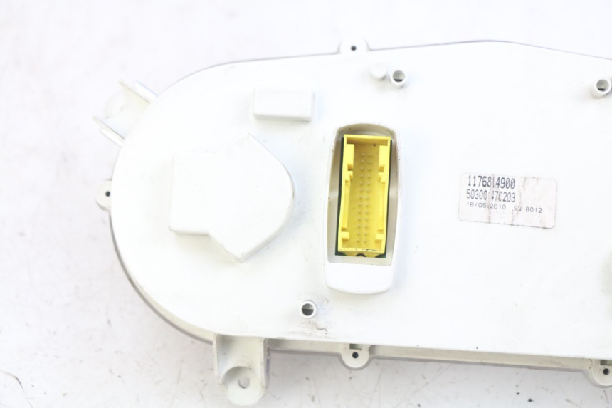 photo de TELLERSTANDMETER PEUGEOT SATELIS 125 (2010 - 2012) - Bevestigingspunten