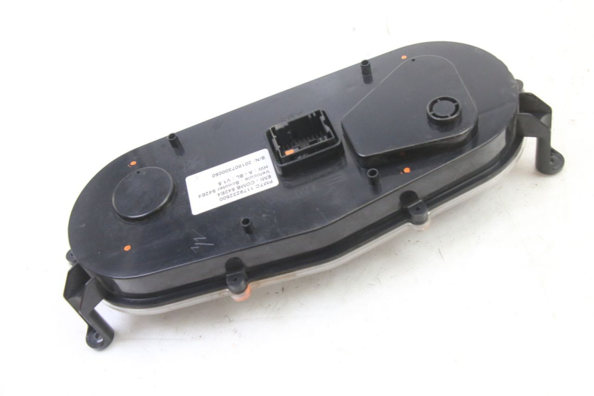 photo de TELLERSTAND PEUGEOT SATELIS 125 (2013 - 2018) - Markeringen en referenties