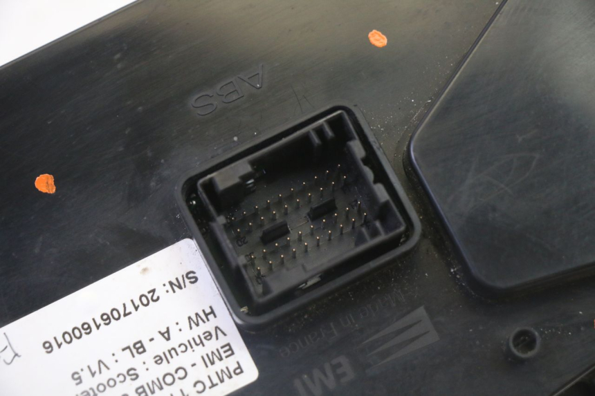 photo de TELLERSTAND PEUGEOT SATELIS 125 (2013 - 2018) - Productaanzicht