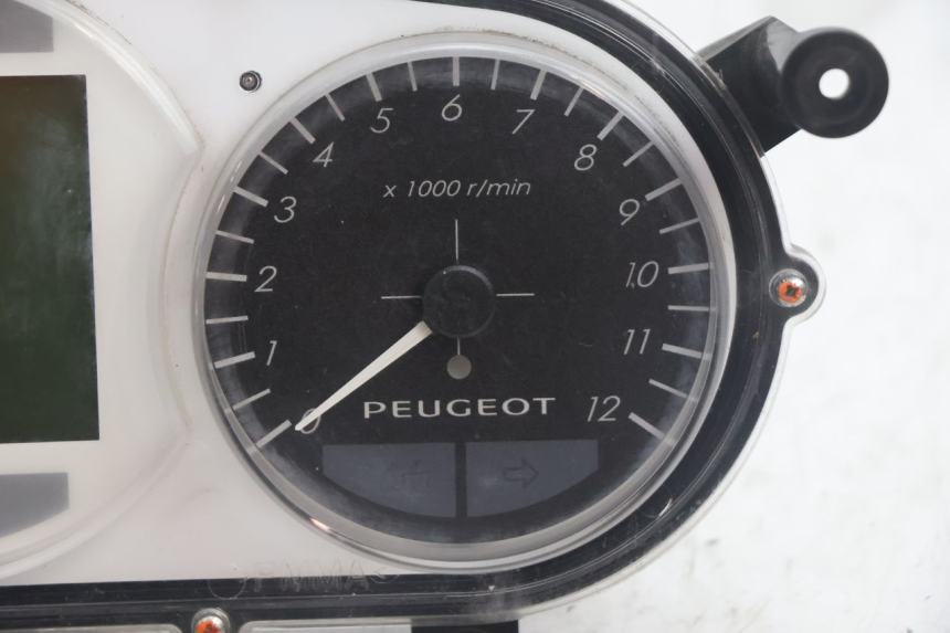 photo de TELLERSTAND PEUGEOT SATELIS 125 (2013 - 2018) - Technische close-up