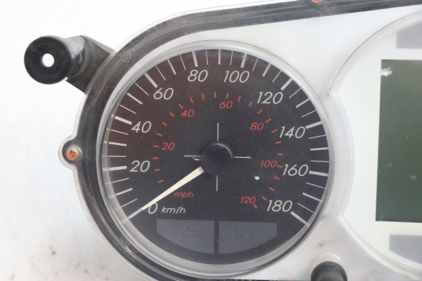 photo de TELLERSTAND PEUGEOT SATELIS 125 (2013 - 2018) - Detail van het onderdeel