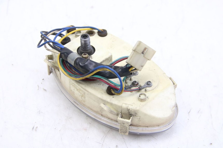 photo de TELLERSTAND APRILIA SCARABEO 4T 50 (2009 - 2017) - Zoom op gebruiksstaat