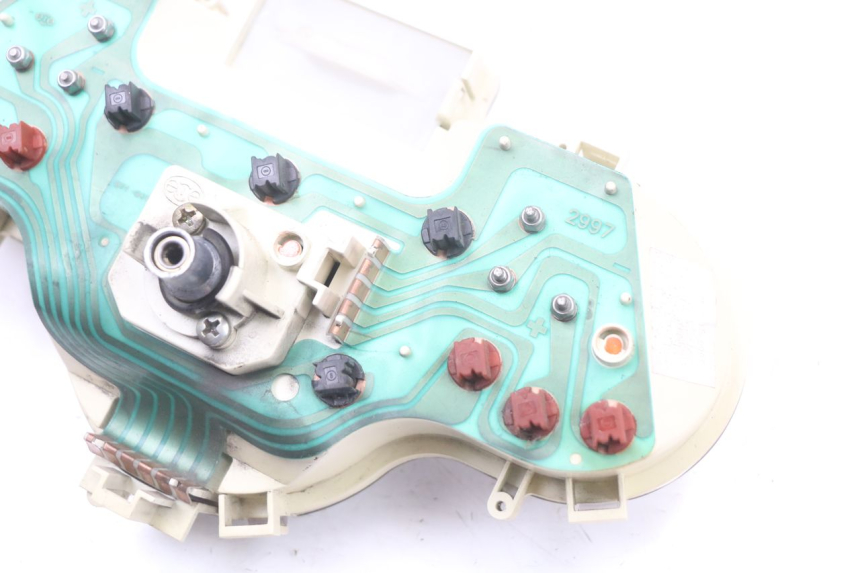 photo de TELLERSTAND APRILIA SCARABEO GT 125 (1999 - 2007) - Productaanzicht