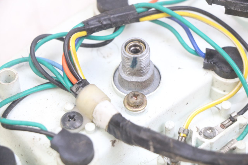 photo de TELLERSTAND HONDA SCV LEAD 100 (2003 - 2007) - Bevestigingspunten