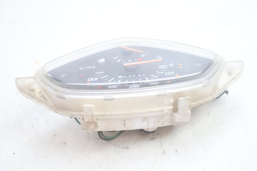 photo de TELLERSTAND HONDA SCV LEAD 100 (2003 - 2007) - Technische close-up