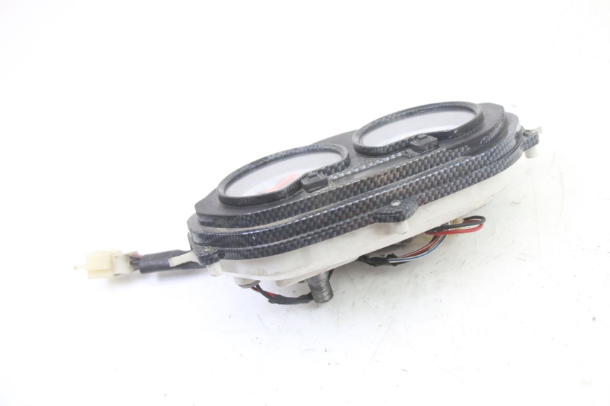 photo de TELLERSTAND KSR SIRION 4T 50 (2018 - 2025) - Bevestigingspunten