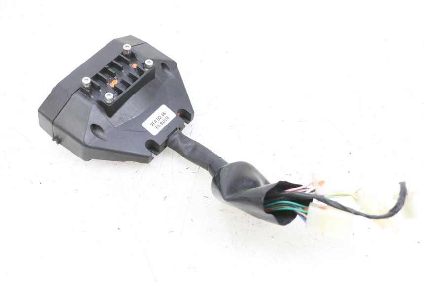 photo de TELLERSTAND PEUGEOT SPEEDFIGHT 4 4T EFI 50 (2021 - 2025) - Staat van het oppervlak