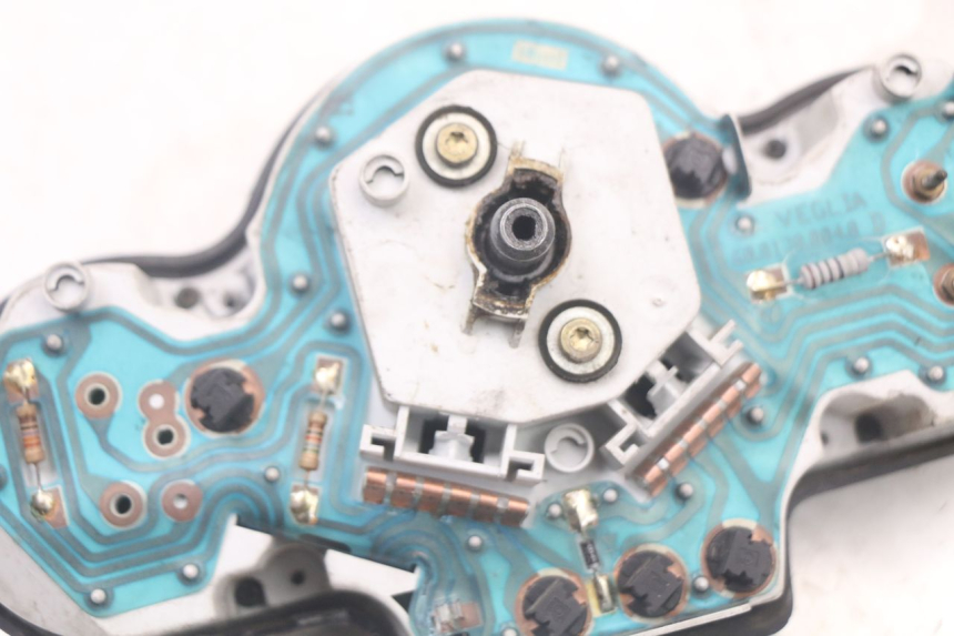 photo de TELLERSTAND PEUGEOT SPEEDFIGHT 100 (1997 - 2007) - Kenmerkende details