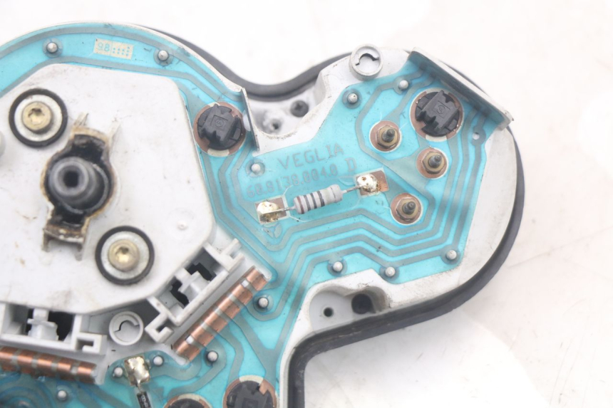 photo de TELLERSTAND PEUGEOT SPEEDFIGHT 100 (1997 - 2007) - Zoom op componenten