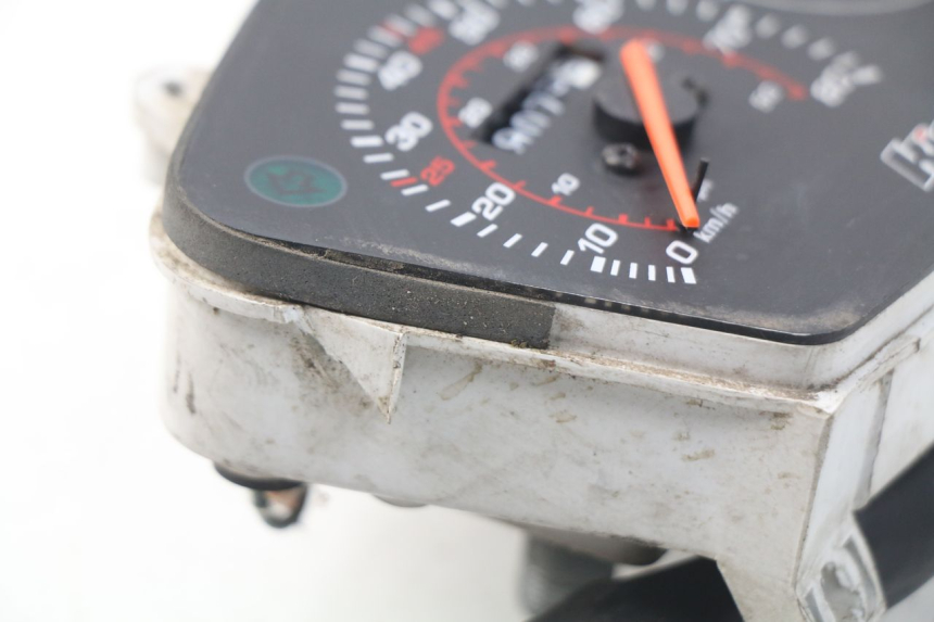 photo de TELLERSTAND PEUGEOT STREETZONE 2T 50 (2014 - 2019) - Gecontroleerd onderdeel