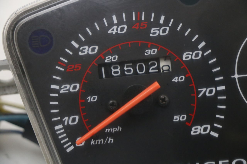 photo de TELLERSTAND PEUGEOT STREETZONE 4T 50 (2018 - 2023) - Detail van het onderdeel