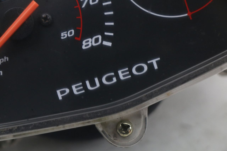 photo de TELLERSTAND PEUGEOT STREETZONE 4T 50 (2018 - 2023) - Andere kijkhoek