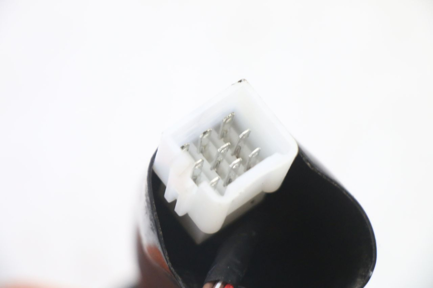 photo de TELLERSTAND PEUGEOT STREETZONE I NAKED 2T 50 (2018 - 2020) - Markeringen en referenties