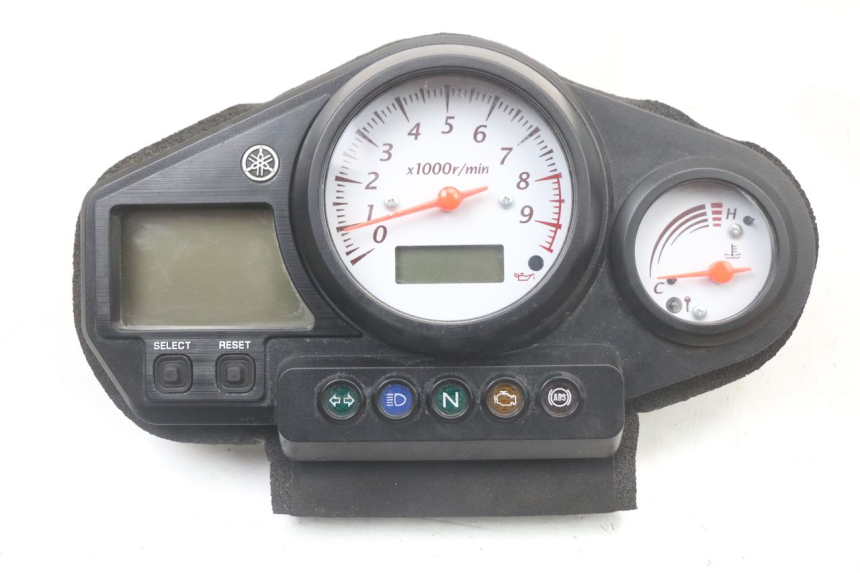 photo de TELLERSTAND YAMAHA TDM ABS 900 (2002 - 2014) - Hoofdaanzicht