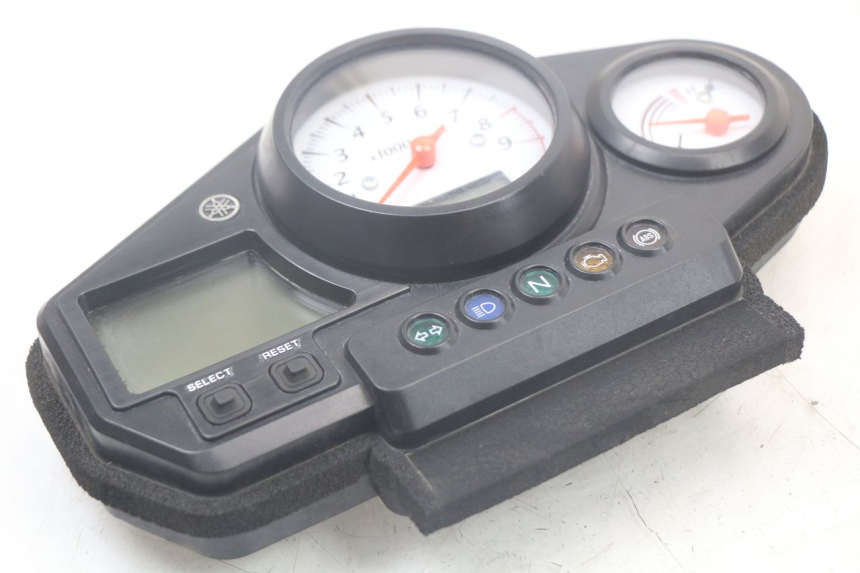 photo de TELLERSTAND YAMAHA TDM ABS 900 (2002 - 2014) - Overzicht