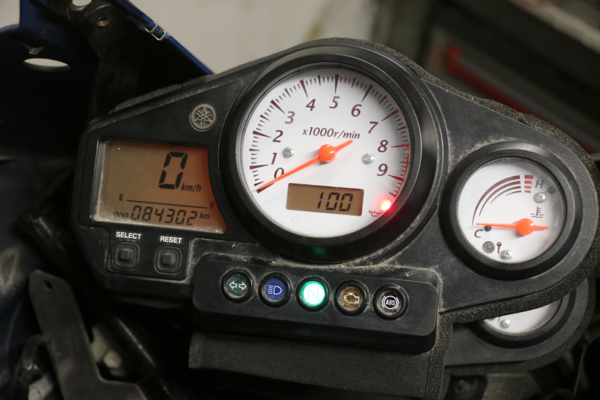 photo de TELLERSTANDMETER YAMAHA TDM ABS 900 (2002 - 2014) - Zoom op gebruiksstaat