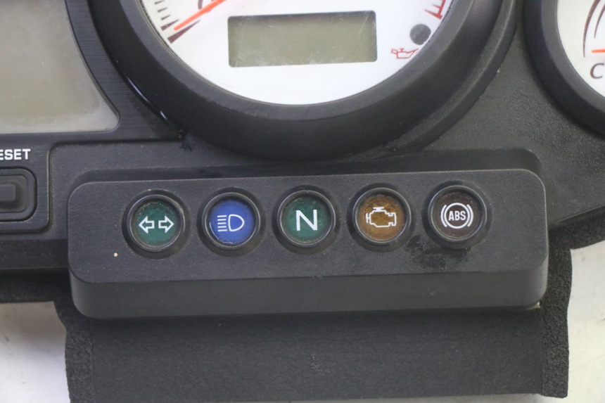 photo de TELLERSTANDMETER YAMAHA TDM ABS 900 (2002 - 2014) - Bevestigingspunten