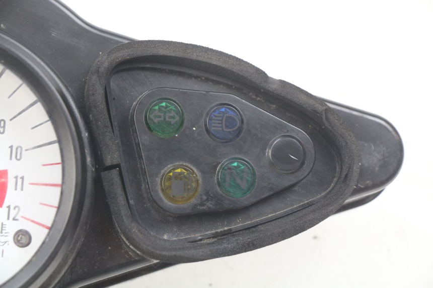 photo de TELLERSTAND SUZUKI TLS TL S 1000 (1997 - 2001) - Kenmerkende details