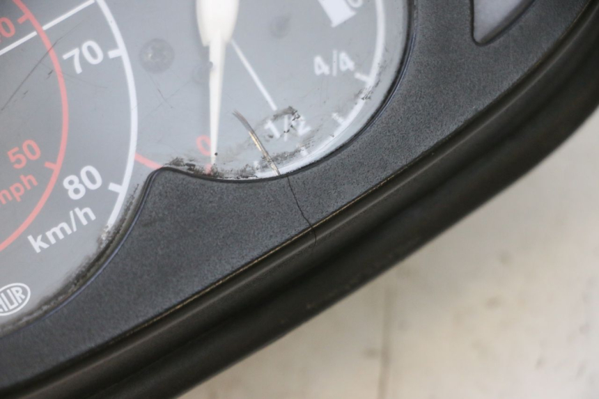 photo de TELLERSTAND PEUGEOT TREKKER TKR 50 (2005 - 2014) - Kenmerkende details