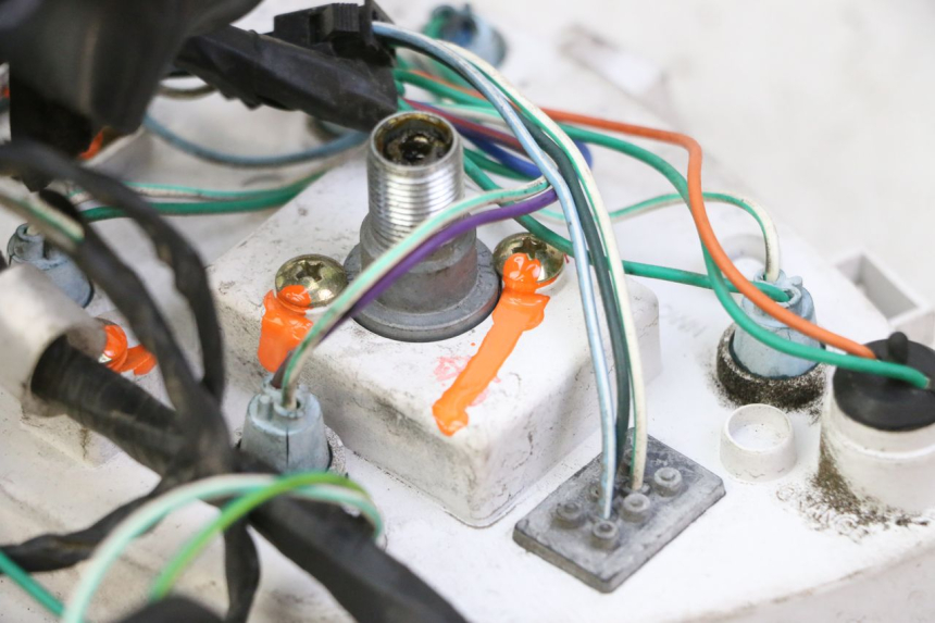 photo de TELLERSTAND PEUGEOT TWEET PRO CARGO 50 (2018 - 2022) - Bevestigingspunten