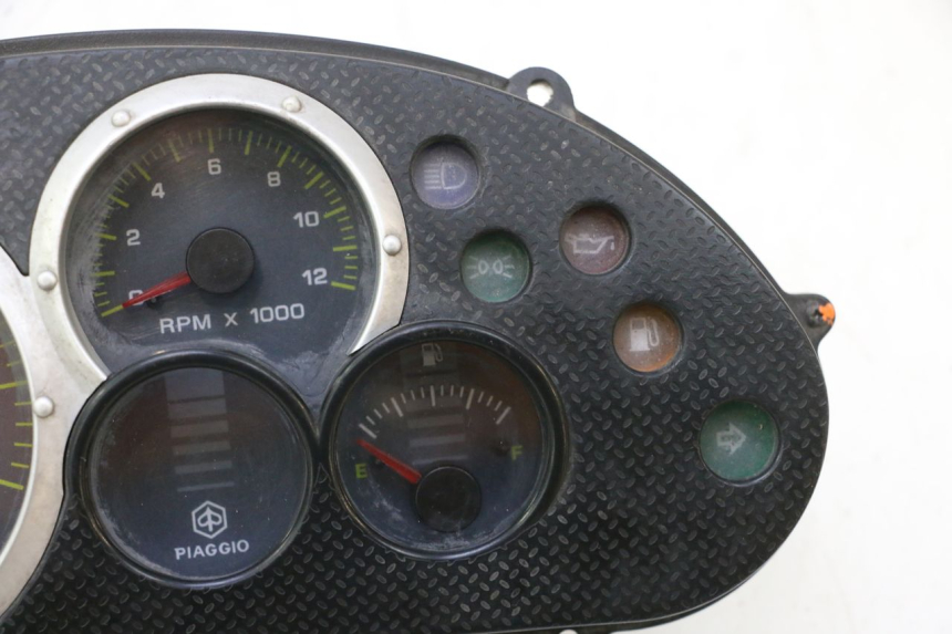 photo de TELLERSTAND PIAGGIO TYPHOON 50 (2000 - 2009) - Detailaanzicht