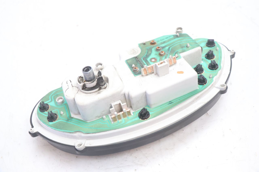 photo de TELLERSTAND PIAGGIO TYPHOON 50 (2000 - 2009) - Bevestigingspunten