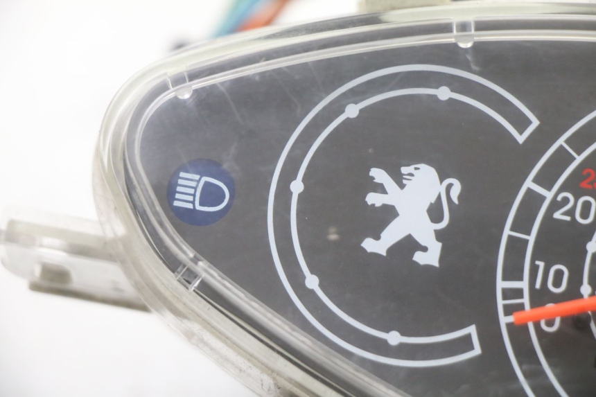 photo de TELLERSTANDMETER PEUGEOT V-CLIC VCLIC 50 (2007 - 2013) - Zoom op gebruiksstaat