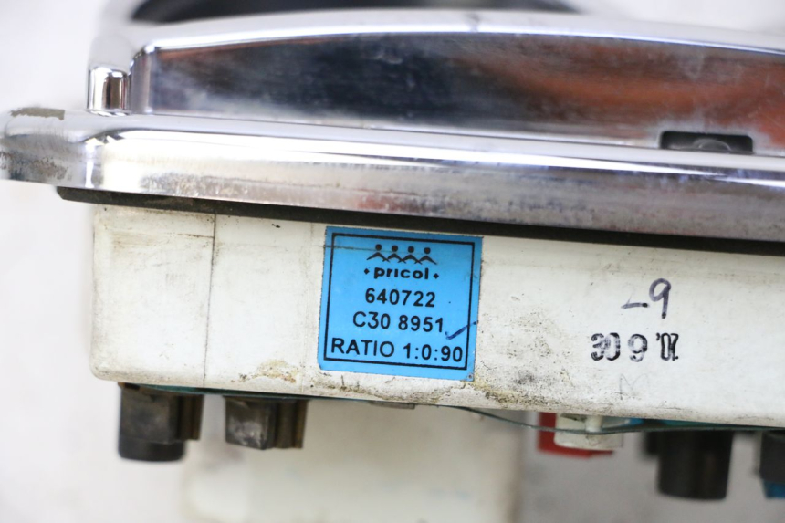 photo de TELLERSTAND PIAGGIO VESPA S 2T 50 (2007 - 2014) - Andere kijkhoek